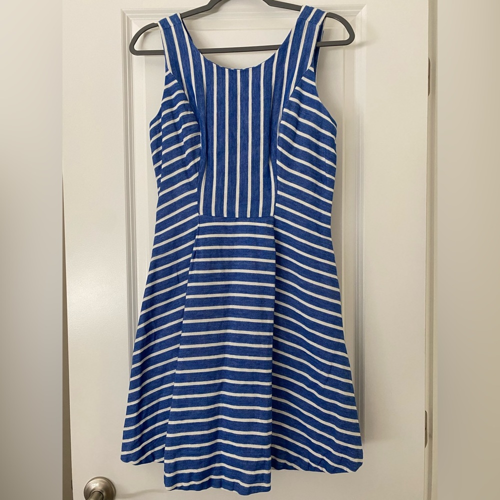 Vineyard Vines formal dress